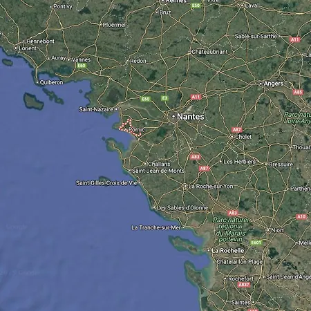 T2 Avec Balcon Face Au Golf Avec Piscine A *