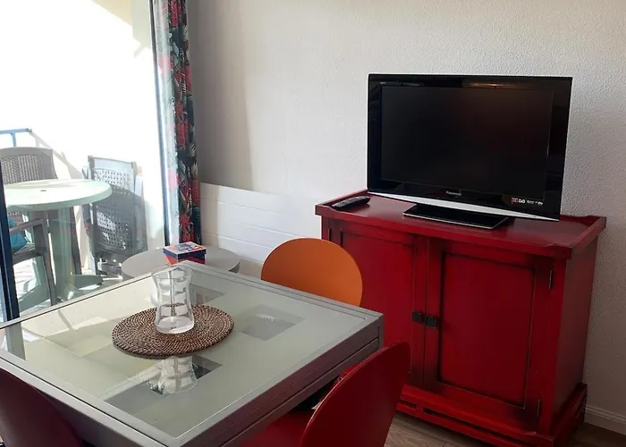 T2 Avec Balcon Face Au Golf Avec Piscine A 公寓 *